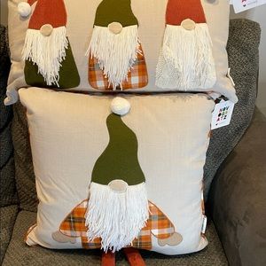 Set of 2 Gnome 3D w/ Dangle Legs Fall Pillows